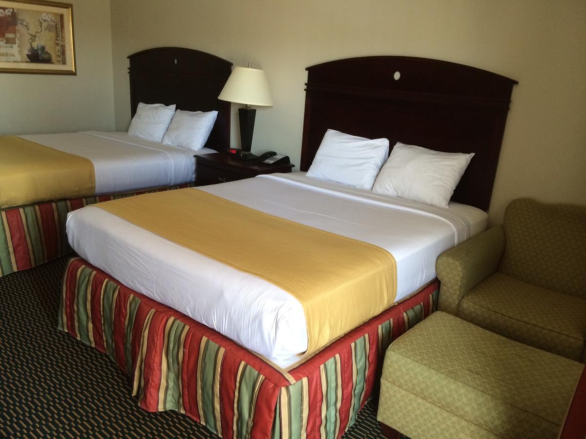 Express Inn Wharton Exterior photo