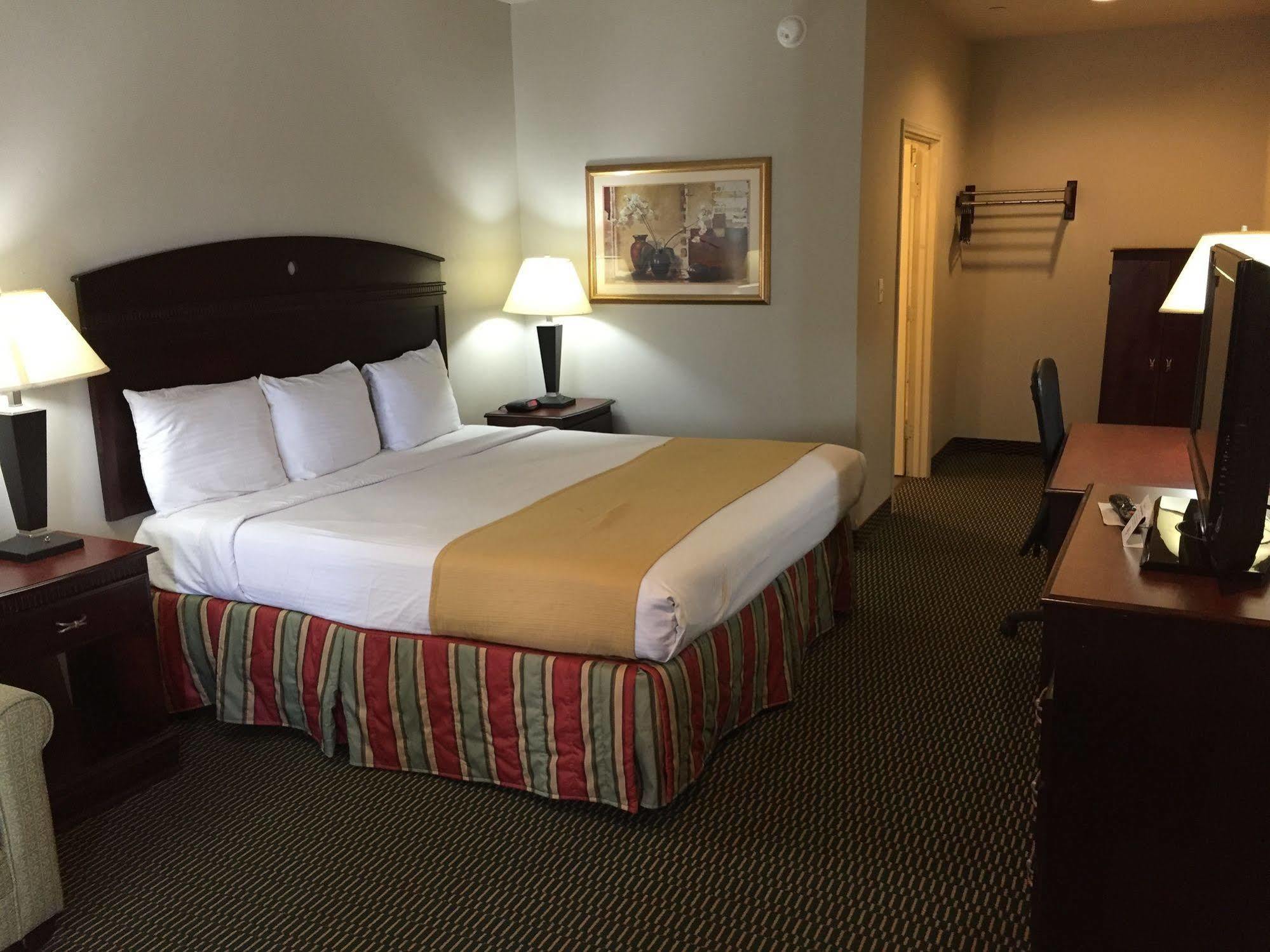 Express Inn Wharton Exterior photo